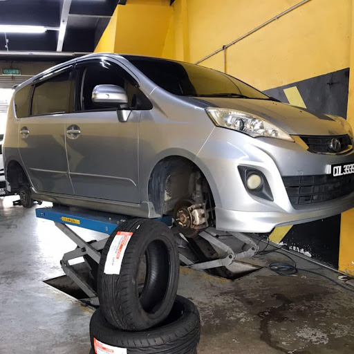 Awie Tayar Dan Servis Jerantut