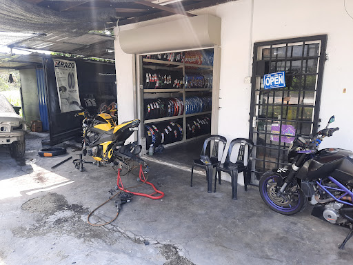 Pusat Servis & Tayar Motorsikal
