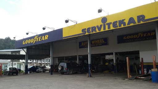 Auto Wheel & Battery