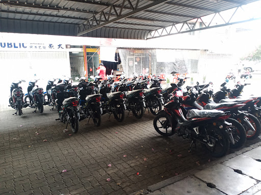 Inti Deras Motors Sdn Bhd ( Keningau Branch )