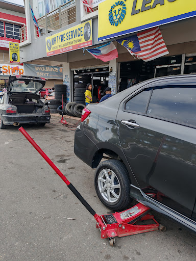 WH TYRE SERVICE