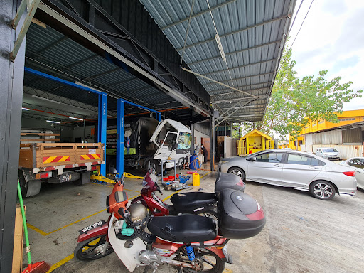 PT Tyres & Auto Services Sdn Bhd