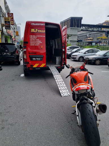 TAYAR DEPOT (Kedai Tayar Motor)