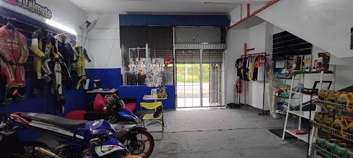 Viralmoto superbike tyre & customworks