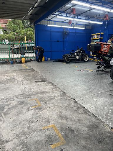 MASTER TYRE AMPANG