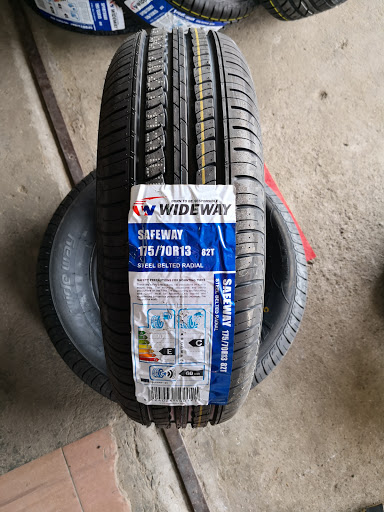 EDARAN TAYAR & BATERI SINAR BARU