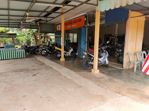 Dr Tayar Segamat ( Pusat Claim, Baikpulih & Servis Motorsikal / Motokar )