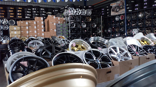 Batu Pahat Tyre & Sport Rim Trading