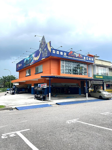 AZ MOTORSPORT - SRI SAUJANA