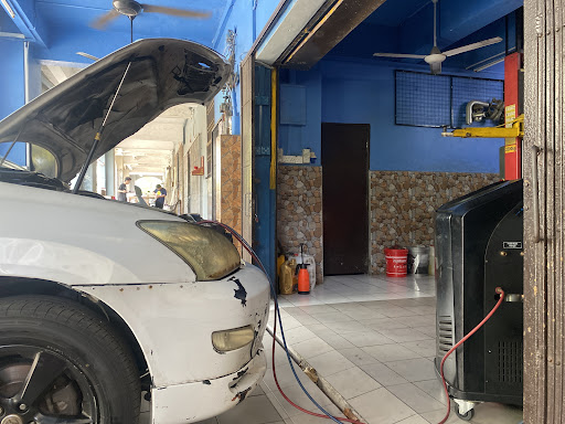 AMAT GARAGE BENGKEL KERETA